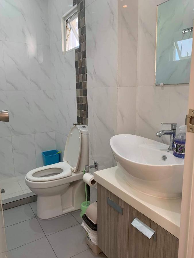 Cozy Unit At The Heart Of Balanga City Exteriör bild